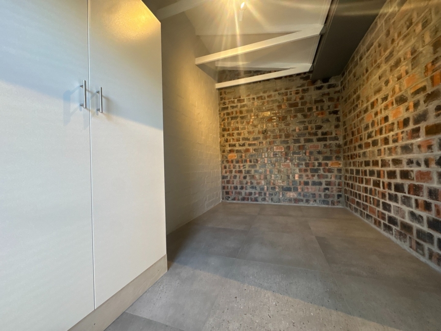 To Let 2 Bedroom Property for Rent in Salt River Western Cape